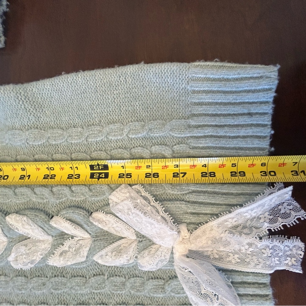Francesca's Light Blue Cable Knit Sweater Dress White Lace Accents Women’s Small - Picture 8 of 8